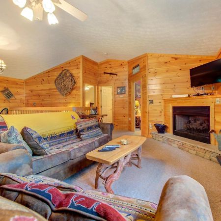 Great Expectations, 3 Bedrooms, Fireplace, Pool Table, Hot Tub, Sleeps 10ガトリンバーグ エクステリア 写真