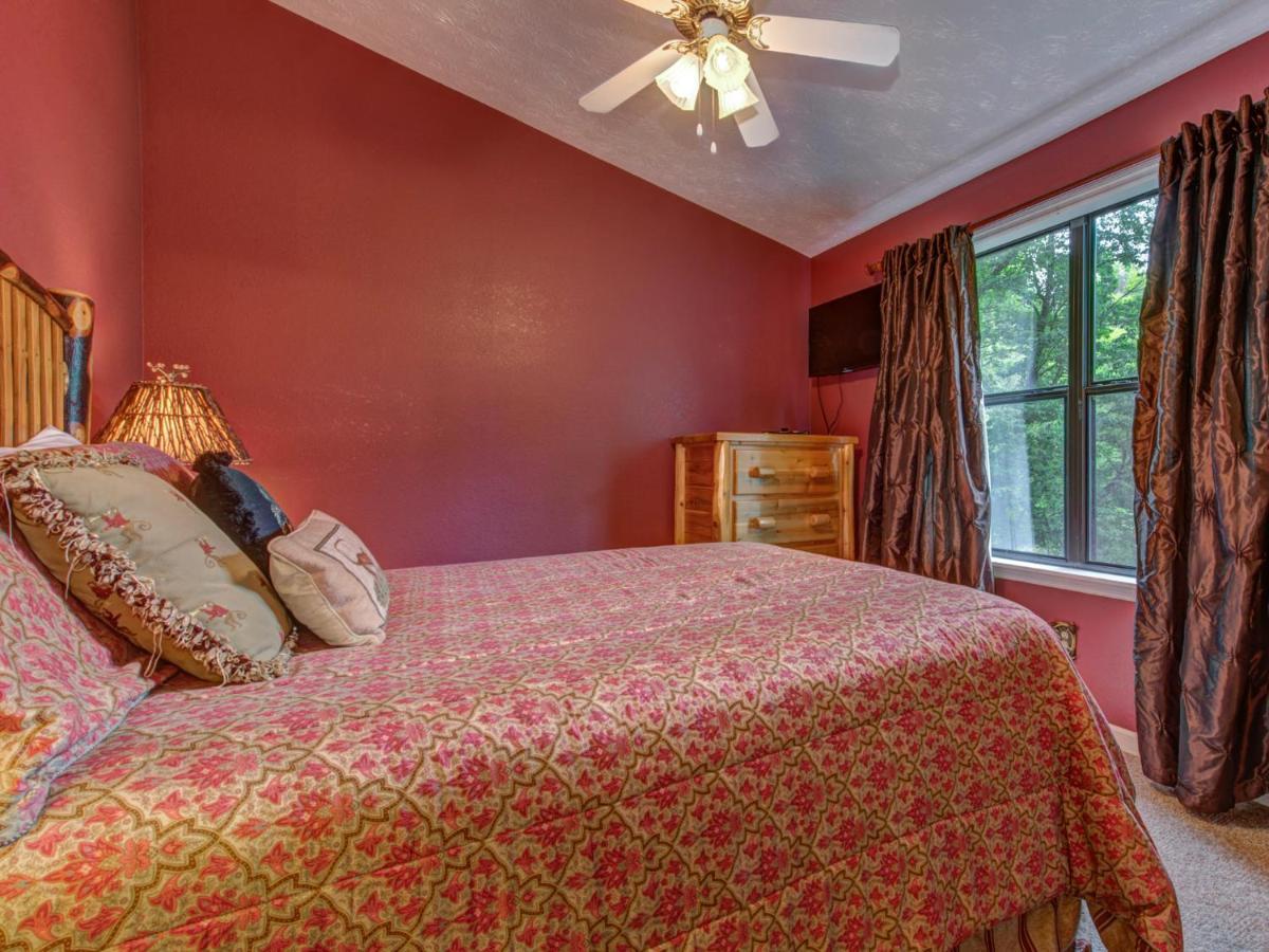 Great Expectations, 3 Bedrooms, Fireplace, Pool Table, Hot Tub, Sleeps 10ガトリンバーグ エクステリア 写真